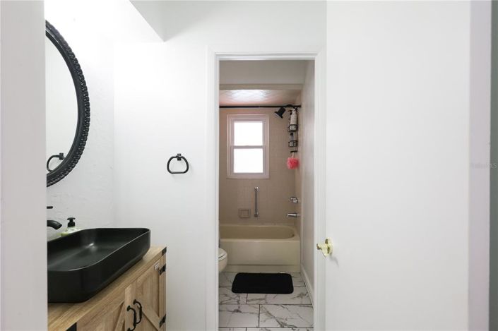 Image No.14-2 Bed House for sale