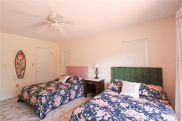 Image No.20-2 Bed House for sale