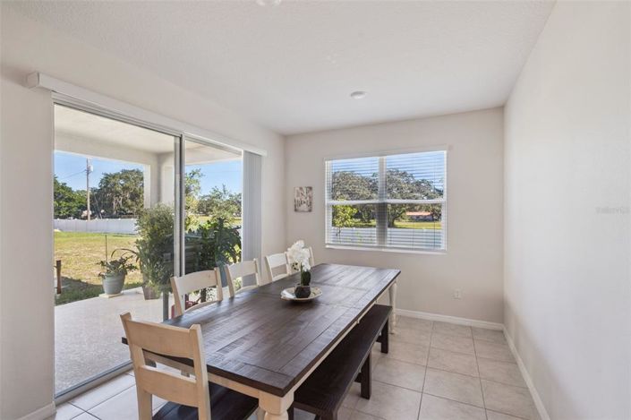 Image No.8-3 Bed House for sale