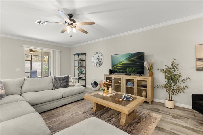 Image No.7-3 Bed House for sale