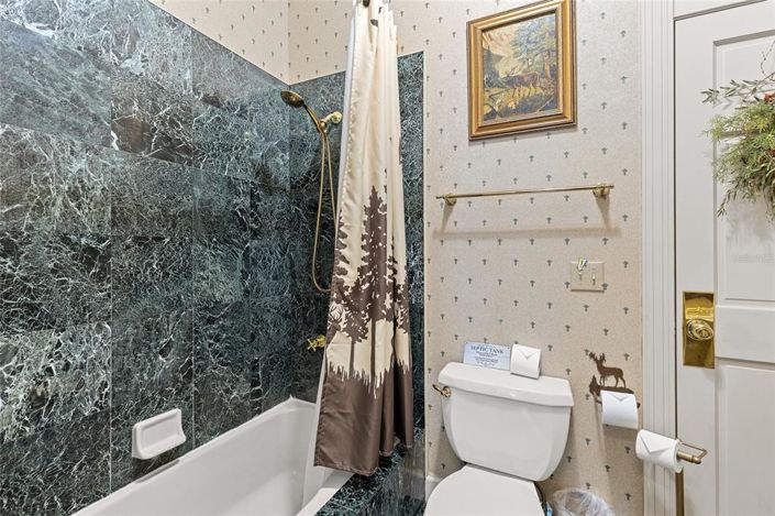 Image No.46-5 Bed House for sale