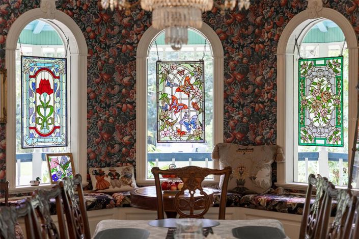 Image No.54-5 Bed House for sale