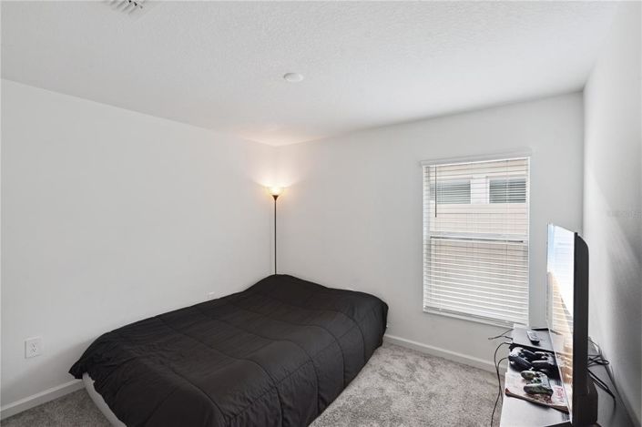 Image No.15-4 Bed House for sale