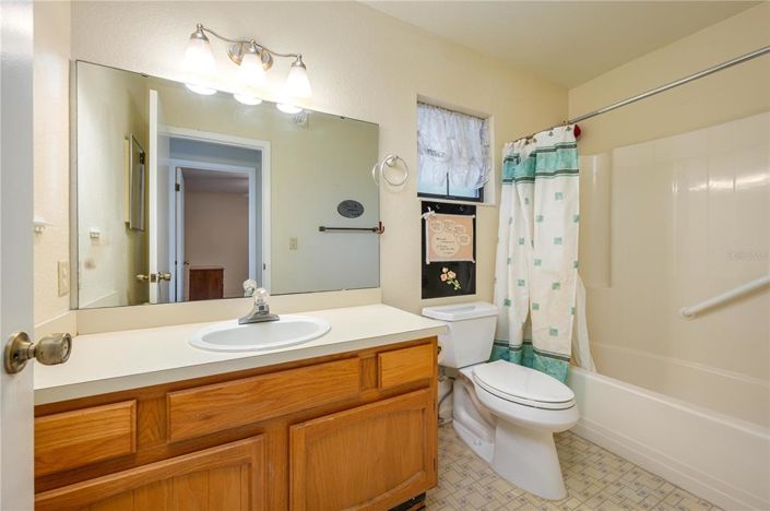 Image No.20-2 Bed House for sale