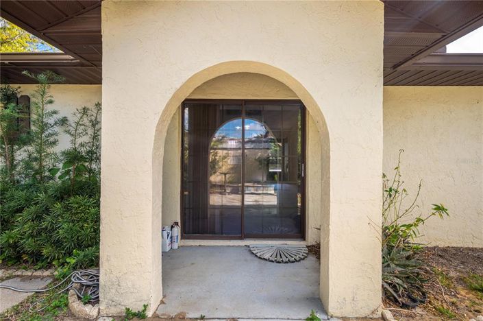 Image No.5-2 Bed House for sale