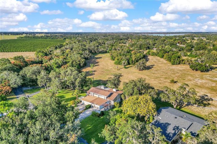 Image No.5-2 Bed Townhouse for sale