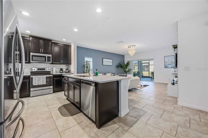 Image No.12-3 Bed House for sale