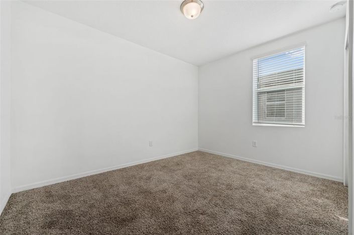 Image No.17-3 Bed House for sale