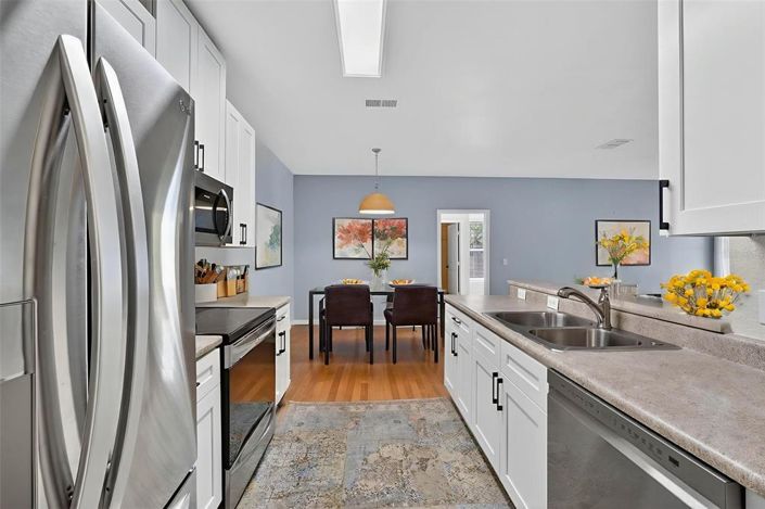 Image No.13-2 Bed Apartment for sale