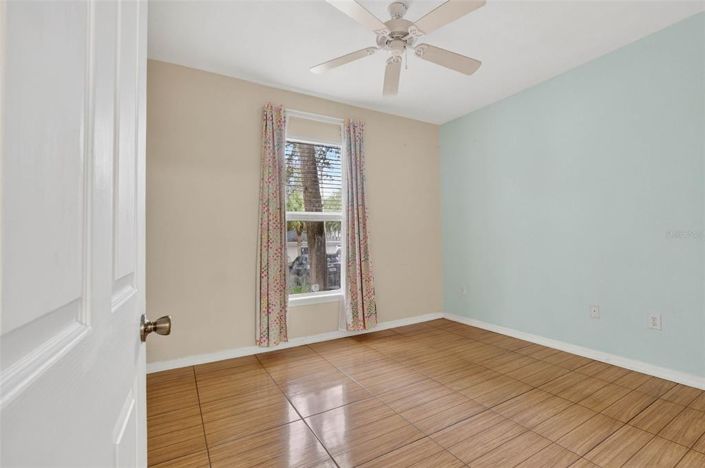 Image No.27-2 Bed Apartment for sale