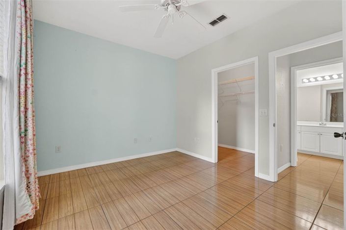 Image No.31-2 Bed Apartment for sale