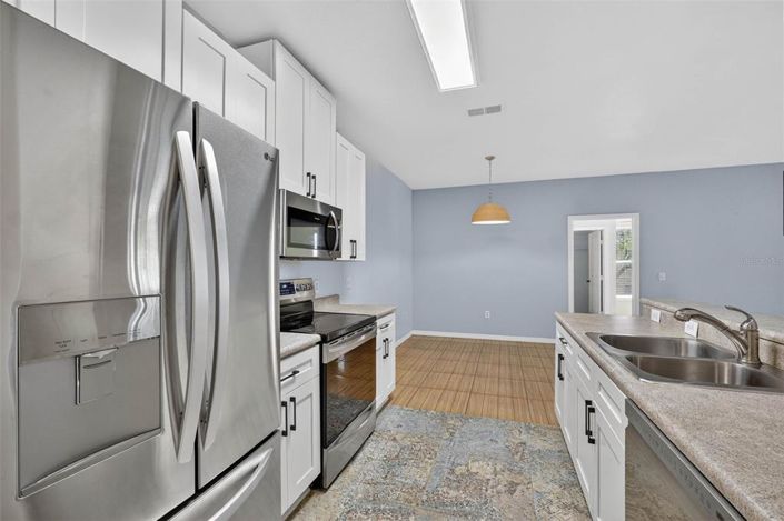 Image No.9-2 Bed Apartment for sale