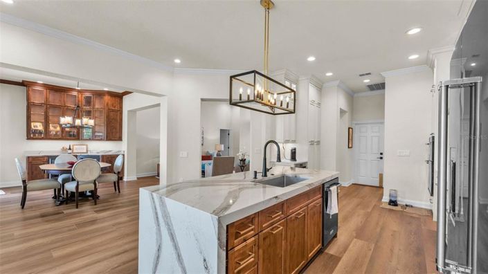 Image No.37-3 Bed House for sale