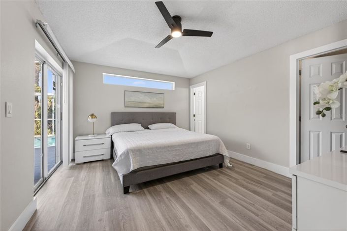 Image No.22-4 Bed House for sale