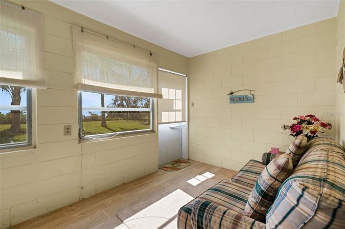 Image No.19-2 Bed House for sale