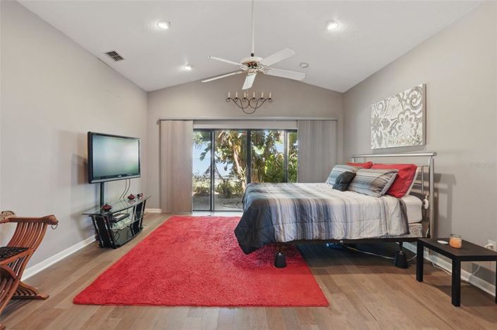 Image No.20-3 Bed House for sale