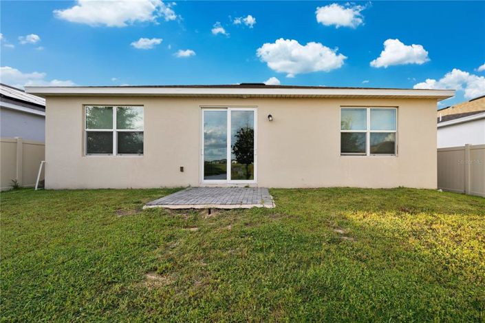 Image No.18-4 Bed House for sale