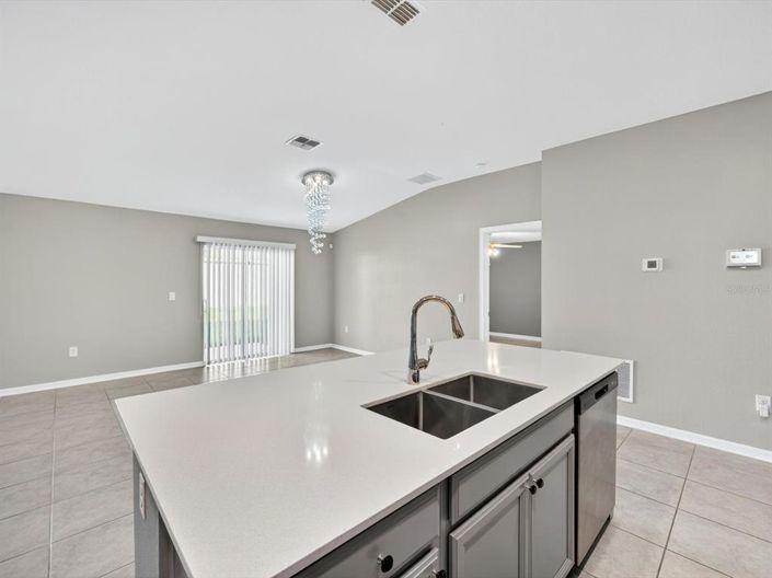 Image No.5-Maison de 3 chambres à vendre à Saint John