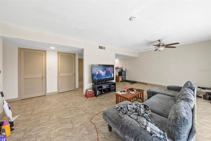 Image No.27-2 Bed Apartment for sale