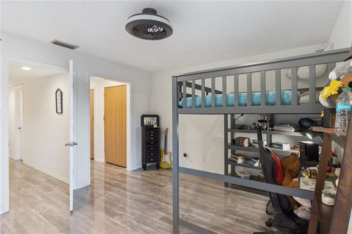 Image No.28-4 Bed House for sale