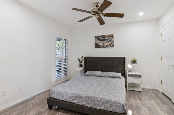 Image No.37-4 Bed House for sale