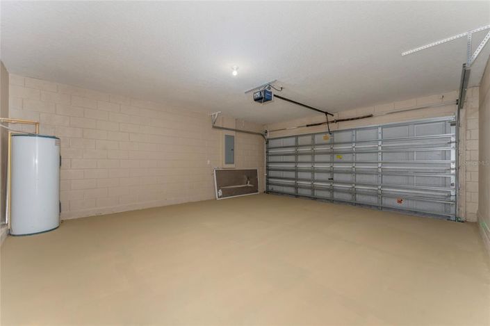 Image No.38-5 Bed House for sale