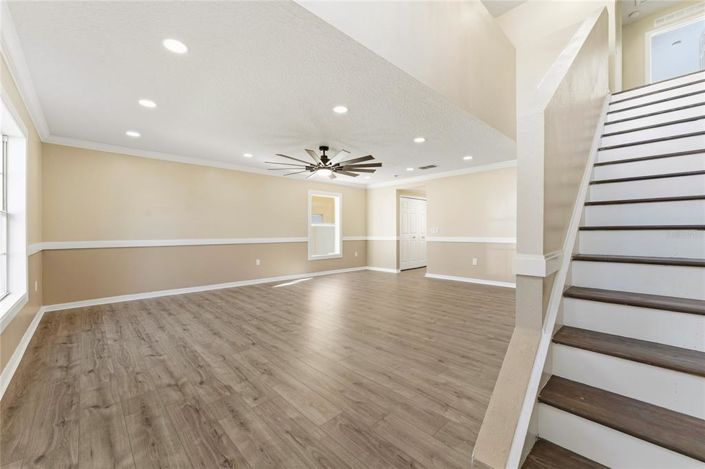 Image No.4-5 Bed House for sale