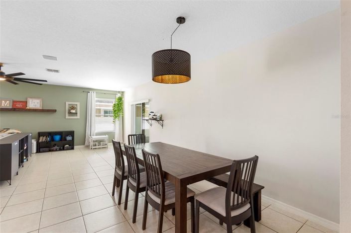 Image No.18-3 Bed House for sale