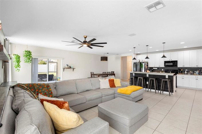 Image No.24-3 Bed House for sale