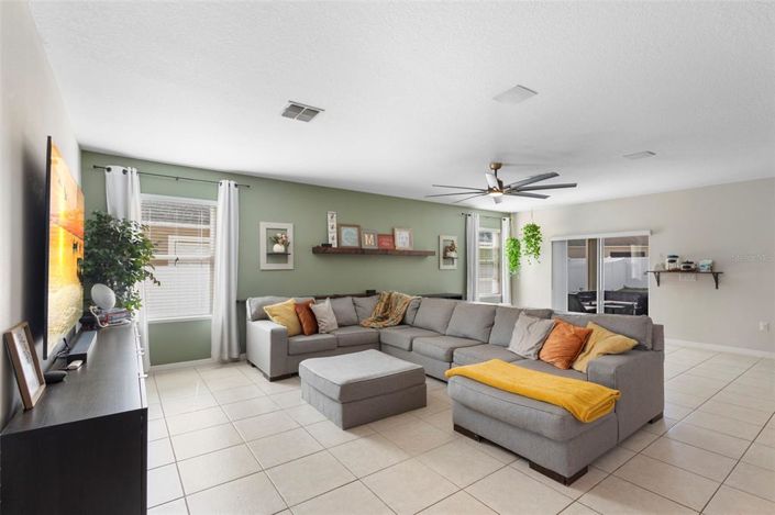 Image No.40-3 Bed House for sale