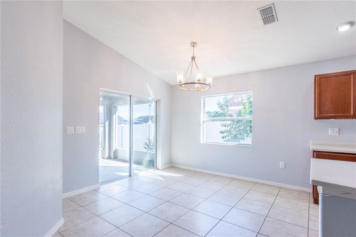 Image No.20-Maison de 4 chambres à vendre à Saint John