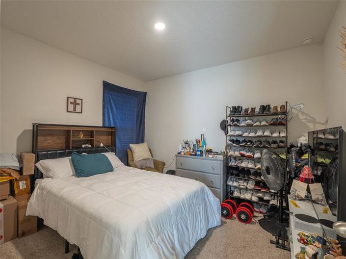 Image No.19-3 Bed House for sale