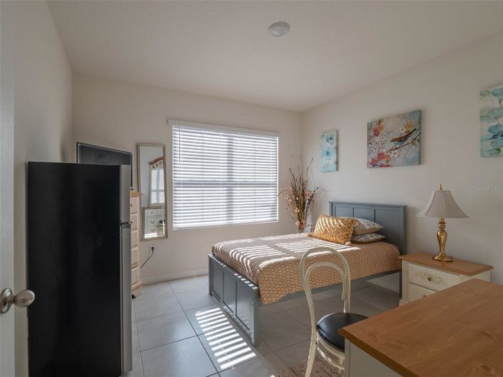 Image No.21-3 Bed House for sale