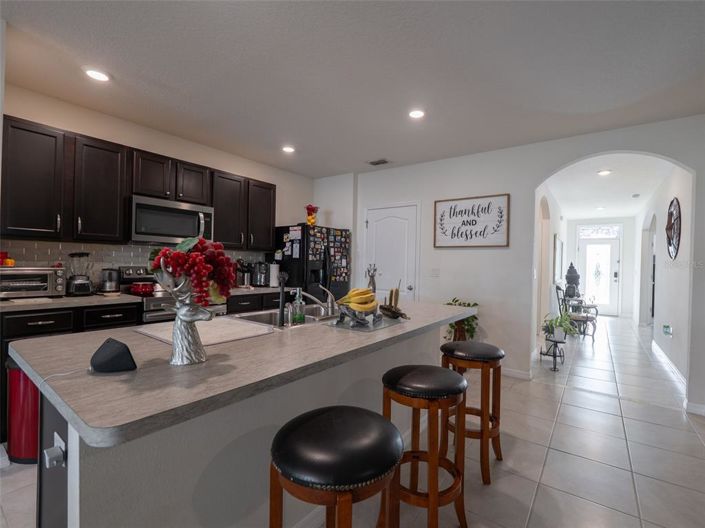 Image No.9-3 Bed House for sale