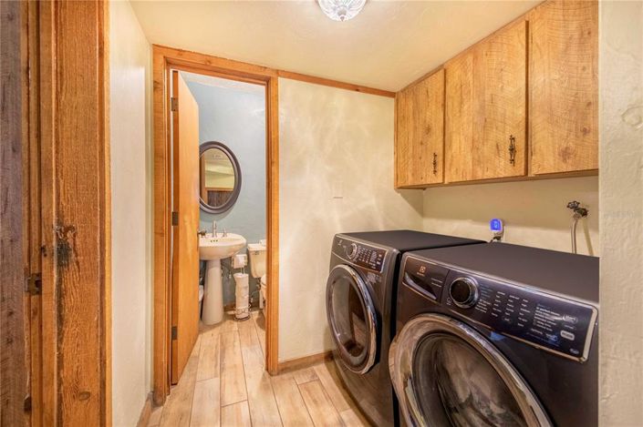 Image No.19-4 Bed House for sale