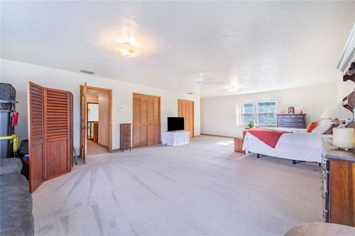 Image No.32-4 Bed House for sale