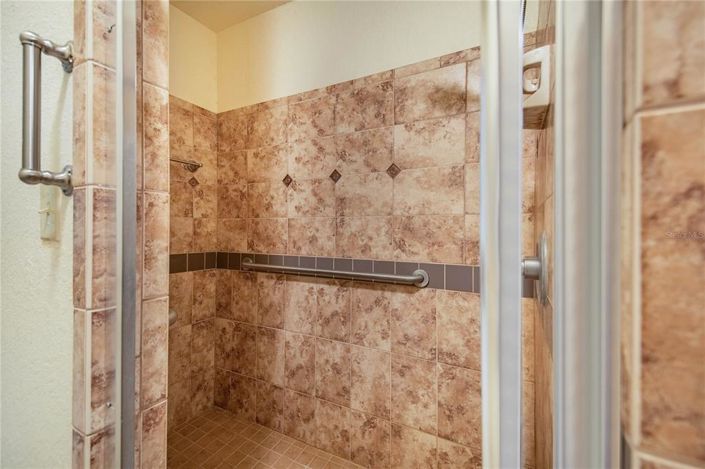 Image No.41-4 Bed House for sale