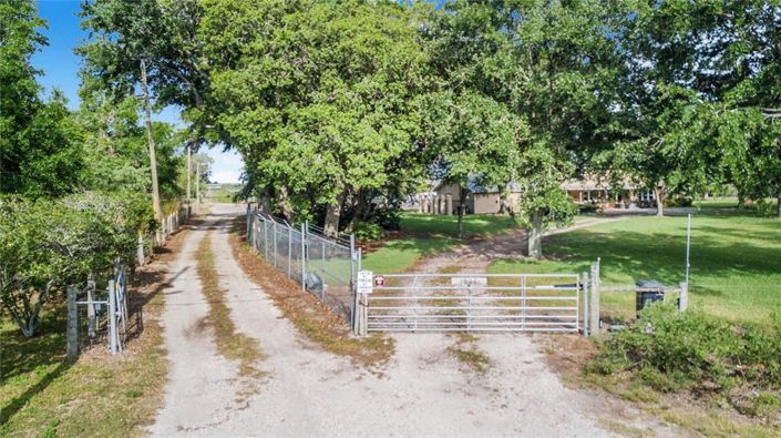 Image No.6-4 Bed House for sale