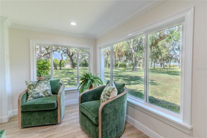 Image No.17-4 Bed House for sale