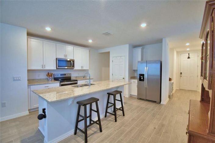 Image No.12-4 Bed House for sale