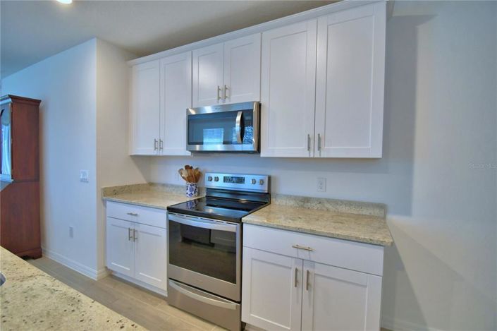 Image No.13-4 Bed House for sale