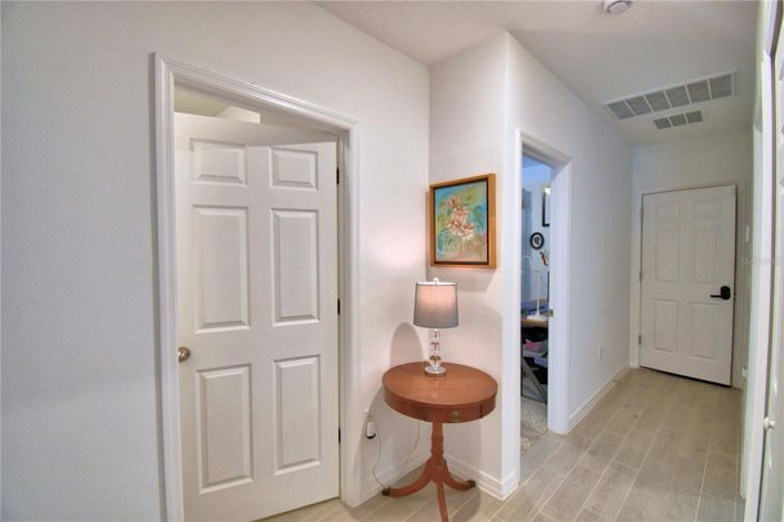 Image No.29-4 Bed House for sale