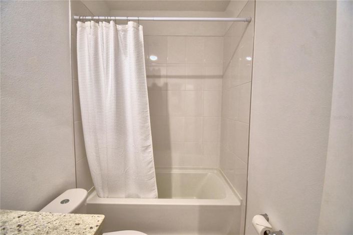 Image No.40-4 Bed House for sale