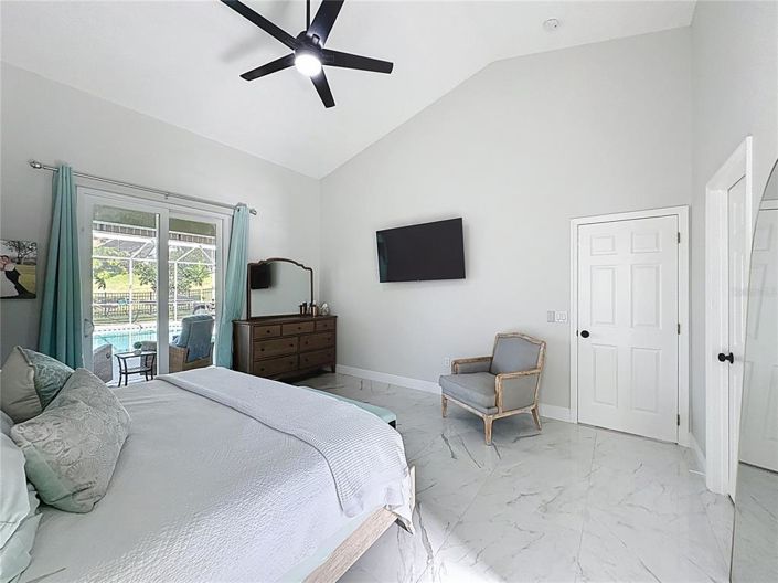 Image No.38-4 Bed House for sale