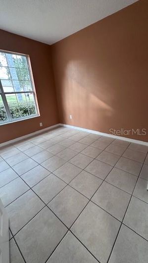 Image No.14-4 Bed House for sale