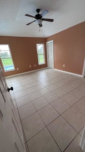 Image No.23-4 Bed House for sale