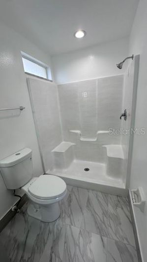 Image No.26-4 Bed House for sale