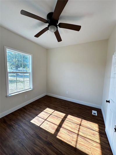 Image No.18-5 Bed House for sale