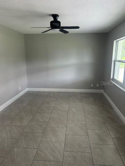 Image No.8-Maison de 4 chambres à vendre à Saint John