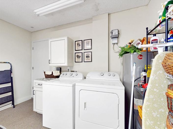 Image No.30-2 Bed Townhouse for sale